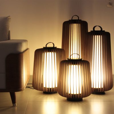 Alternative view of LUMINARIA DI LEGNO